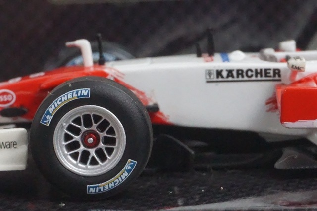 1/43 �ߥ˥����ץ� 403050116 �������� �ѥʥ��˥å� �ȥ西 �졼���� TF105 #16 J.�ȥ��롼��