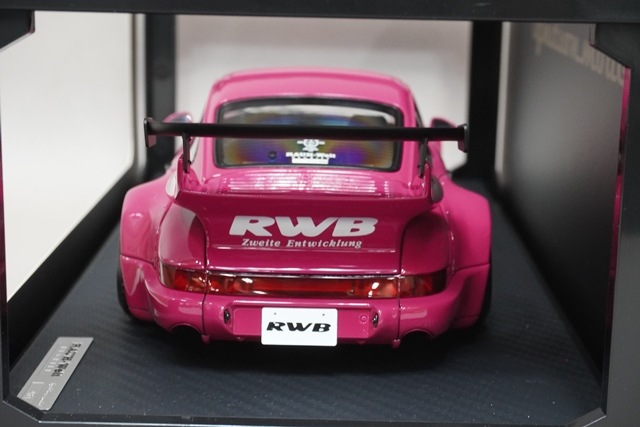 1/18 イグニッションモデル IG2459 RWB 964 ピンク, Boost Gear