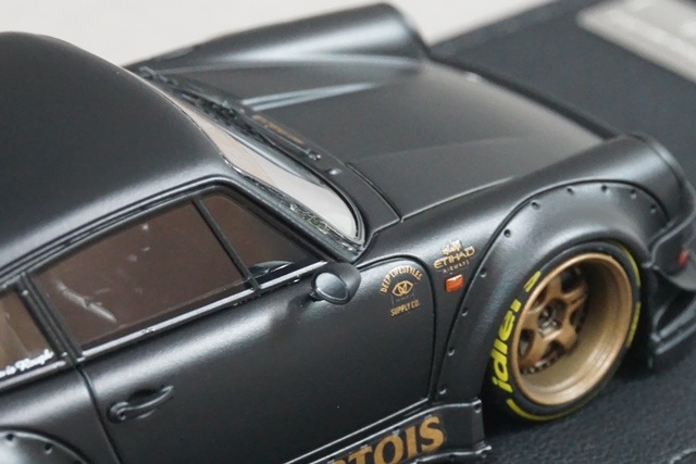 1/43 �����˥å�����ǥ� IG2523 RWB 964 �ޥåȥ֥�å�