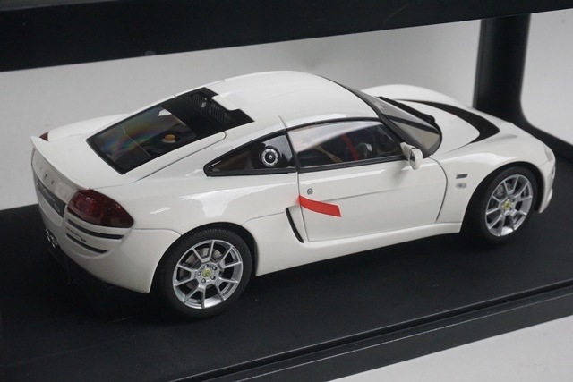 未展示品 オートアート 1/18 ロータス ヨーロッパ S シルバー 61u9FBylnXL._UF350,350_QL80_.jpg