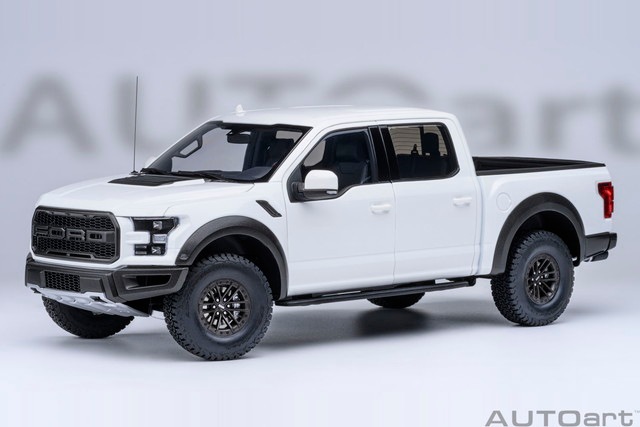 ���� 72946 �����ȥ�����  �ե����� F-150 ��ץ��� �����ѡ����롼 2019 �ʥۥ磻�ȡ� 