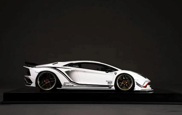 新品特価 YM model 1/18 ランボルギーニ Lamborghini ROWEN Aventador