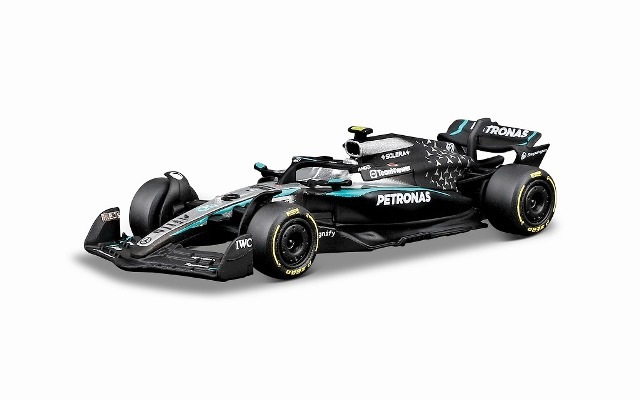 新品 BUR58002A ブラーゴ 1/64 メルセデス AMG ペトロナス F1チーム