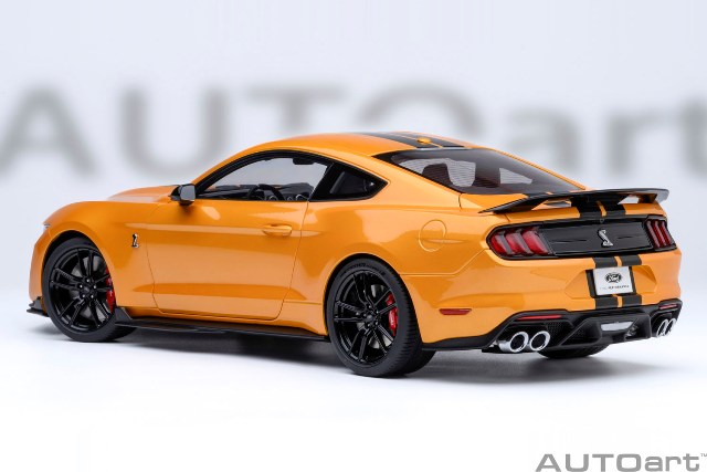 ���� 73099 �����ȥ����� 1/18 �ե����� �ޥ����� ������ӡ� GT500 �ʥ���󥸡��֥�å������ȥ饤�ס� 