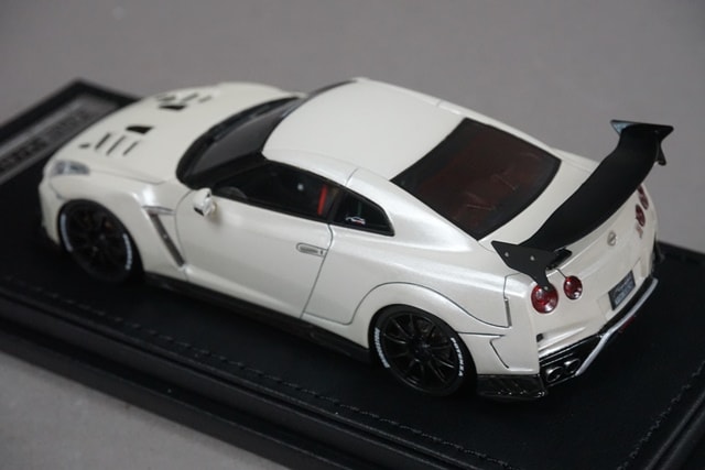 1/43 イグニッションモデル IG1543 トップシークレット GT-R ホワイト