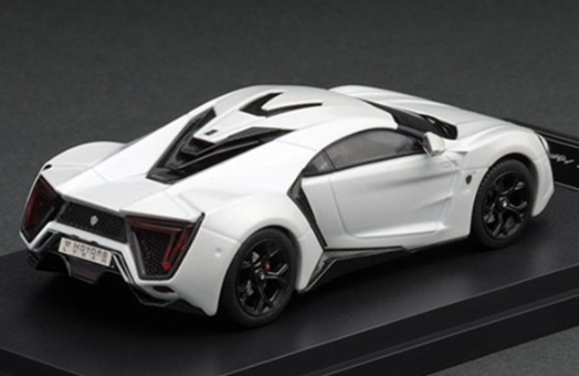 ��� KF000303 KENGFai 1/43  Lykan Hypersport Royal Pearl White 