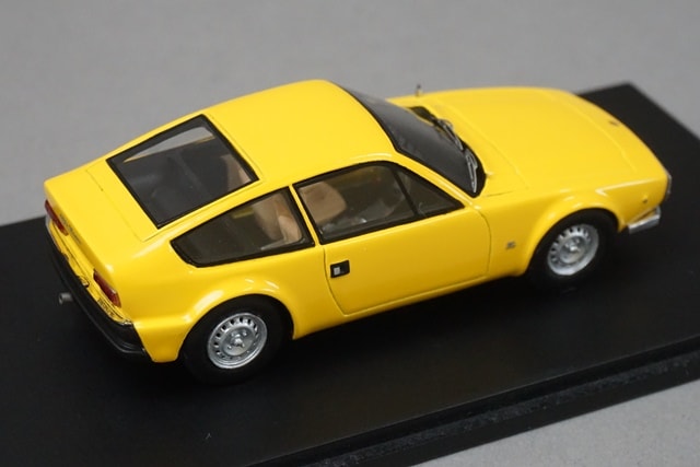 1/43 スパーク S0614 アルファロメオ ジュニア Z 1600 1974, Boost