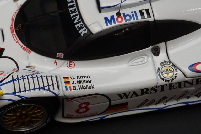 1/43 ポルシェ 911 GT1 1/43 HPI 8095 ポルシェ 911 GT1 FIA GT 1998#8 Mobil1, Boost