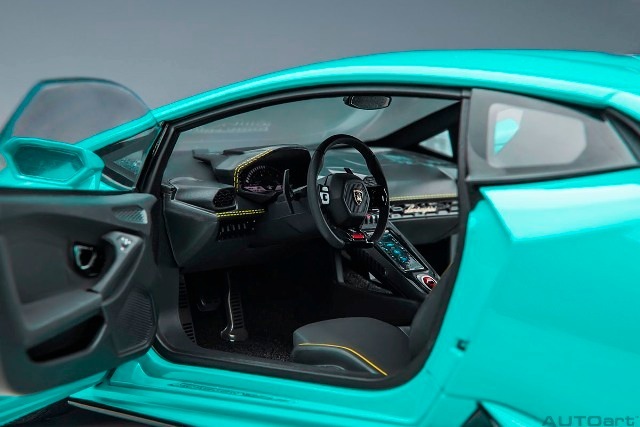 新品 79211 オートアート 1/18 ランボルギーニ ウラカン EVO