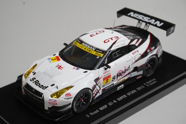 1/43 エブロ 44926 日産 Sロード NDDP GT-R スーパー GT300 2013 #3