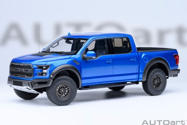 ���� 72949 �����ȥ�����  �ե����� F-150 ��ץ��� �����ѡ����롼 2019 �ʥ᥿��å����֥롼�� 