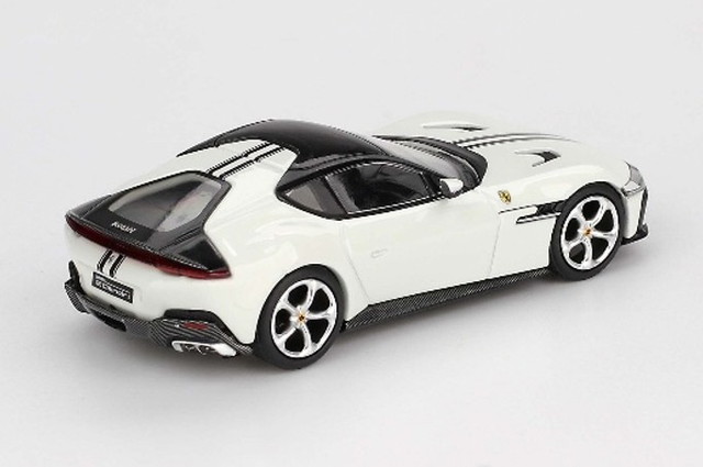 限定版フェラーリ 12チリンドリスパイダー 1/64 ミニカー ホワイト 予約 BBRFER64034 BBR 1/64 フェラーリ 12 チリンドリ Bianco Avus