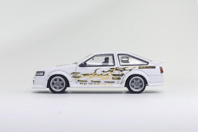 予約 DCT 1/64 RWB AW86 White with Chrome Gold TMCS