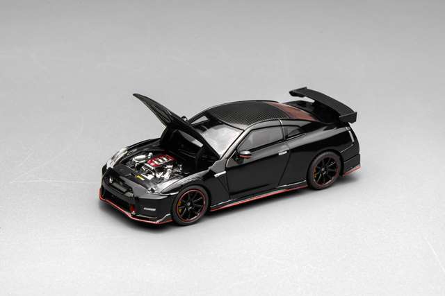 予約 M63524 モーターヘリックス 1/64 Nissan GT-R NISMO (R35