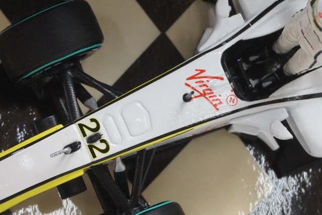 1/43 ミニチャンプス 400090122 ブラウンGP BGP 001