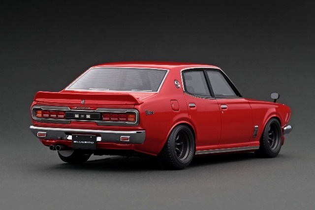 ���� IG3168 �����˥å�����ǥ�ʥ쥸��� 1/18 ���� Nissan Bluebird U 2000GTX (G610) Red 