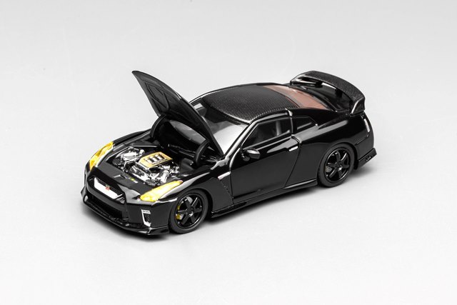 予約 M63517 モーターヘリックス 1/64 日産 NISSAN GT-R (R35