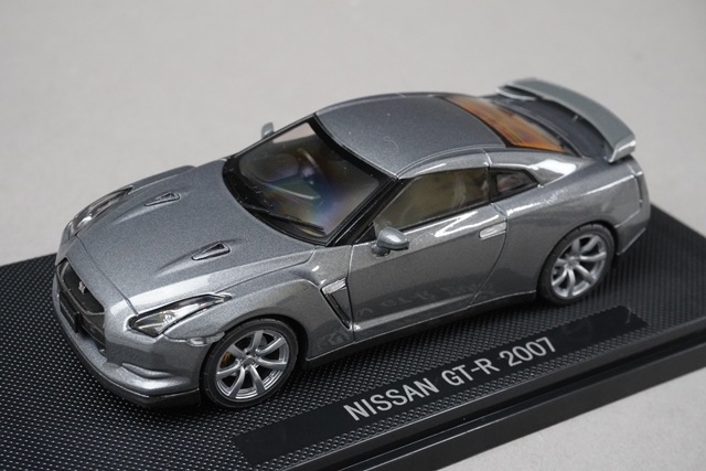 1/43 ���֥� 44038 ���� GT-R 2007 �������᥿�륰�졼