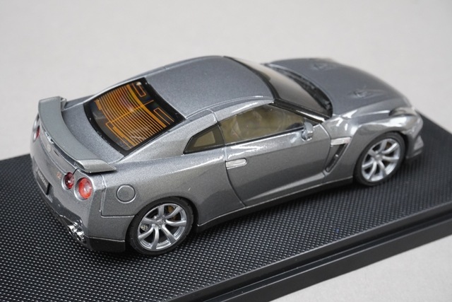 1/43 ���֥� 44038 ���� GT-R 2007 �������᥿�륰�졼