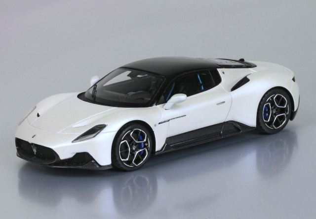 新品 BBRC251A BBR 1/43 マセラティ MC20 2020 Bianco Audace