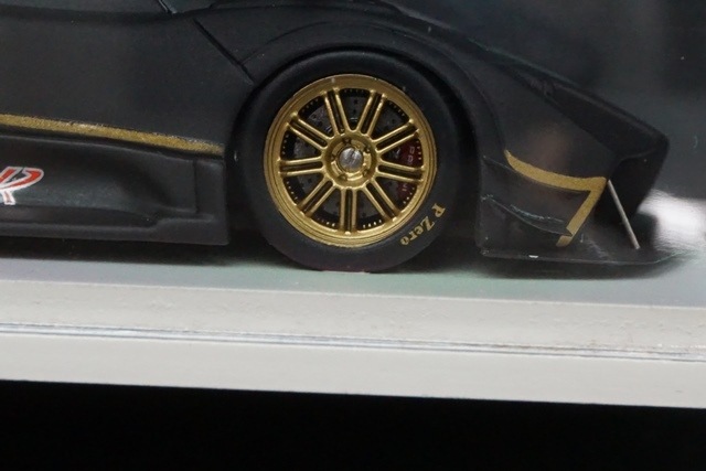 1/43 スパーク S2005 パガーニ ゾンダ R 2009 マットブラック