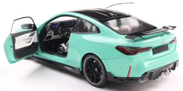 入手困難 美品 BMW M4 正規品 1/18 ミニカー 入手困難 美品 BMW M4 正規品 1/18 ミニカー 入手困難 美品 BMW