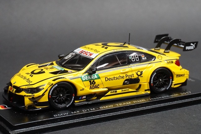 1&frasl;43 スパーク SG357 BMW M4 DTM #16 - TEAM RMR - Hockenheim 2017
