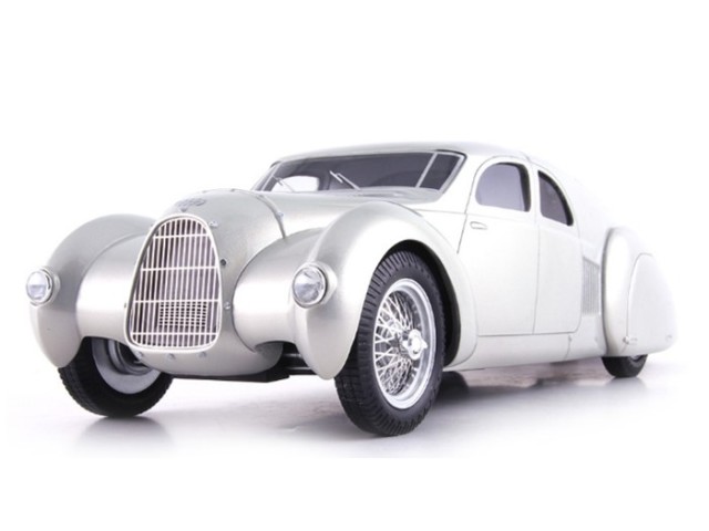 予約 68001 オートカルト 1/18 アウトウニオン 52 1935 シルバー