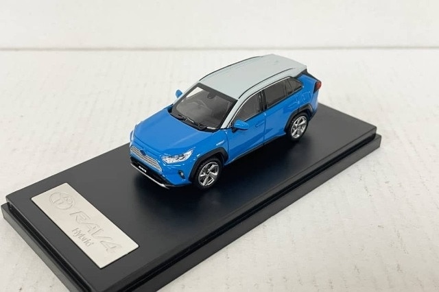 新品特価 LCD 1/64 トヨタ RAV4 Hybrid ブルー ＆ グレー , Boost Gear