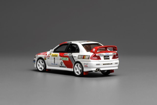 新品 M64010 モーターヘリックス 1/64 三菱 MITSUBISHI LANCER