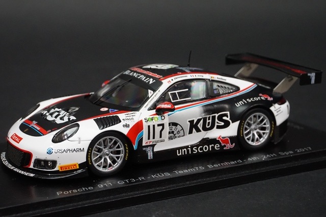 1/43 スパーク SB141 ポルシェ 911 GT3 R #117 24H SPA 2017 KUS