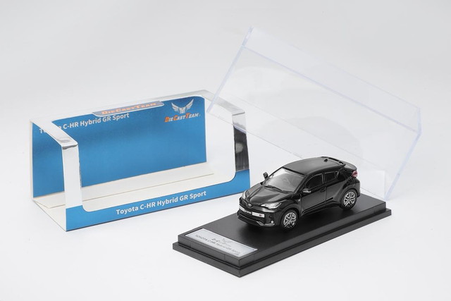 新品 LL-022-105 DCT 1/64 トヨタ Toyota C-HR Black (RHD), Boost