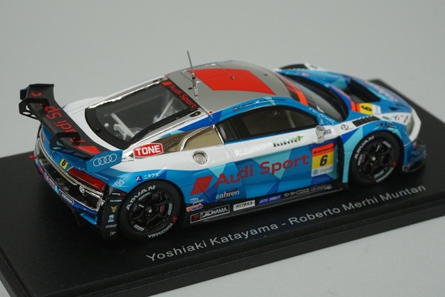 1/43 スパーク SGT049 アウディ R8 LMS GT300 スーパーGT 2022 #6 片山