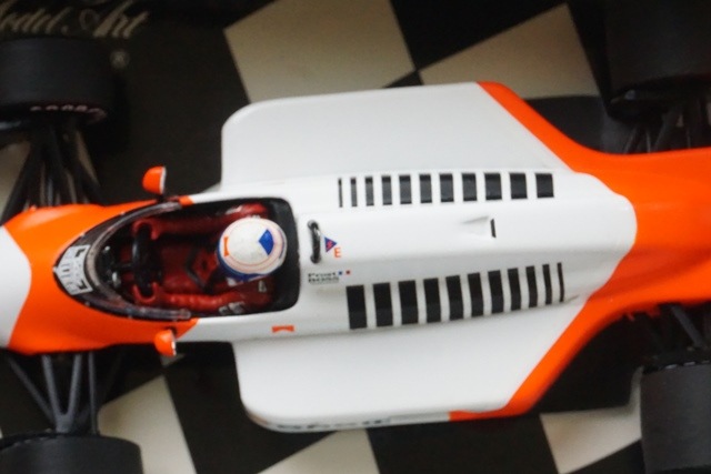 1/43 �ߥ˥����ץ� 530874301 �ޥ��顼��� ���� MP4-3 1987 #1 A.�ץ�����