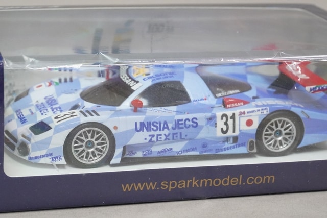 1/43 スパーク S3631 日産 R390 GT1 ルマン 1998 6位 #31, Boost