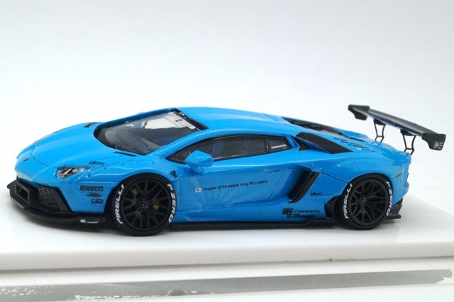 ���� LB700-003 LB��PERFORMANCE 1/64 LIBERTY WALK LB Works Aventador Baby Blue