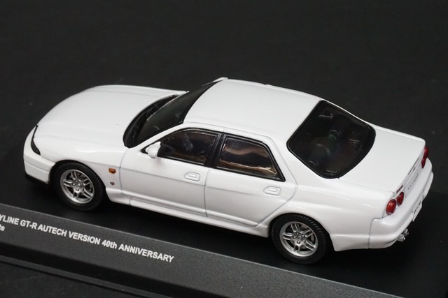 1/43 京商 03711W スカイライン GT-R オーテックバージョン 40