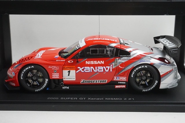 【未使用】AUTOart 　日産 フェアレディZ SUPER GT Amazon | AUTOart 1/18 日産 フェアレディZ (Z33) '05 SUPER GT