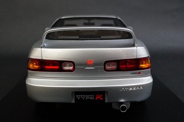 新品 17A02-07 onemodel 1/18 ホンダ インテグラ Type-R DC2