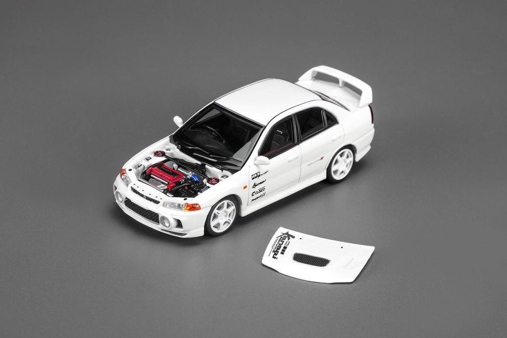 新品 M64025 モーターヘリックス 1/64 三菱 Lancer Evolution IV GSR
