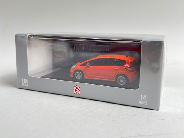 新品 SW Street Weapon 1/64 ホンダ フィット Honda JAZZ GE8 RS Red