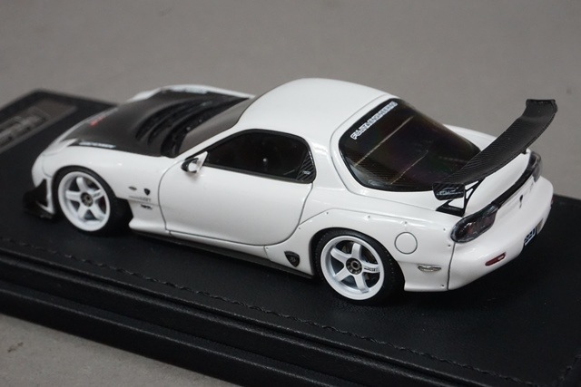 1/43 �����˥å�����ǥ� IG2187 �ޥĥ� FEED RX-7 (FD3S) �ۥ磻��