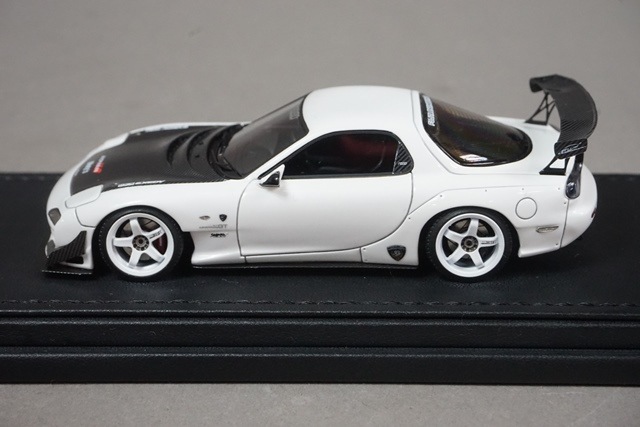 1/43 イグニッションモデル IG2187 マツダ FEED RX-7 (FD3S) ホワイト