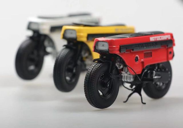 しんホンダモトコンポバイク カウルパーツ 赤迷彩セット Amazon
