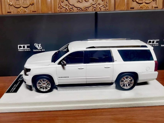 9L-011 MK Minitures 1/64 シボレー サバーバン ホワイト 9L-011 MK Minitures 1/64 シボレー サバーバン ホワイト