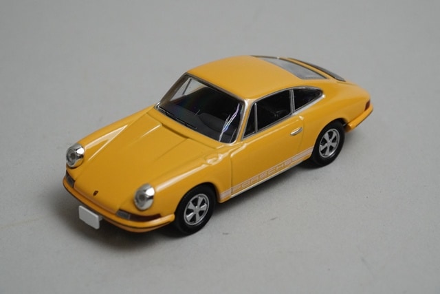 1/64 トミカリミテッドヴィンテージ LV-86b ポルシェ 911S (1968年式