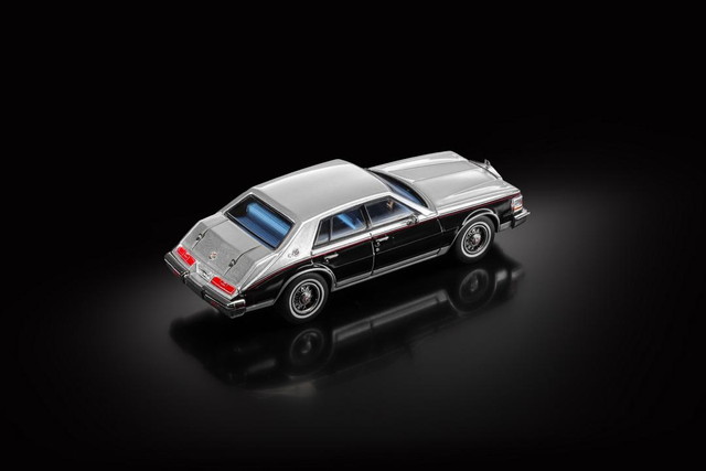 予約 Turning Crush 1/64 キャデラック セビル 1985 Cadillac Seville
