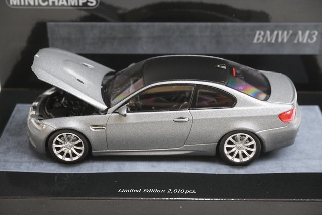 1/43 ミニチャンプス 436026321 BMW M3 (E92) 2008 マットグレー