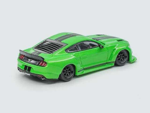 新品 Liberty 1/64 フォード マスタング Mustang Clinched widebody