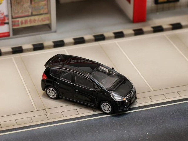 予約 SW Street Weapon 1/64 ホンダ フィット Honda JAZZ GE8 RS Black